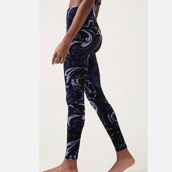 XS - ATHLETA - Elation Velvet Tight Blue Black Leggings NEW $109 msrp - Picture 2 of 9